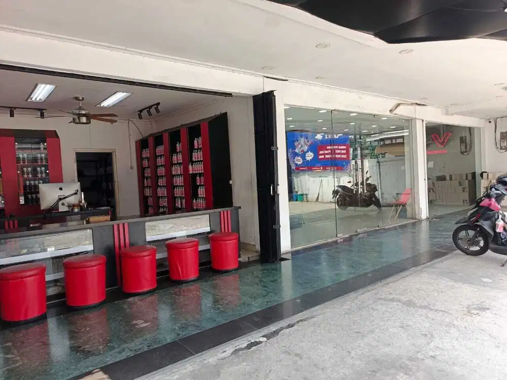 Disewakan Ruko Gandeng 3 Unit Siap Huni  Di Condet Jakarta Timur