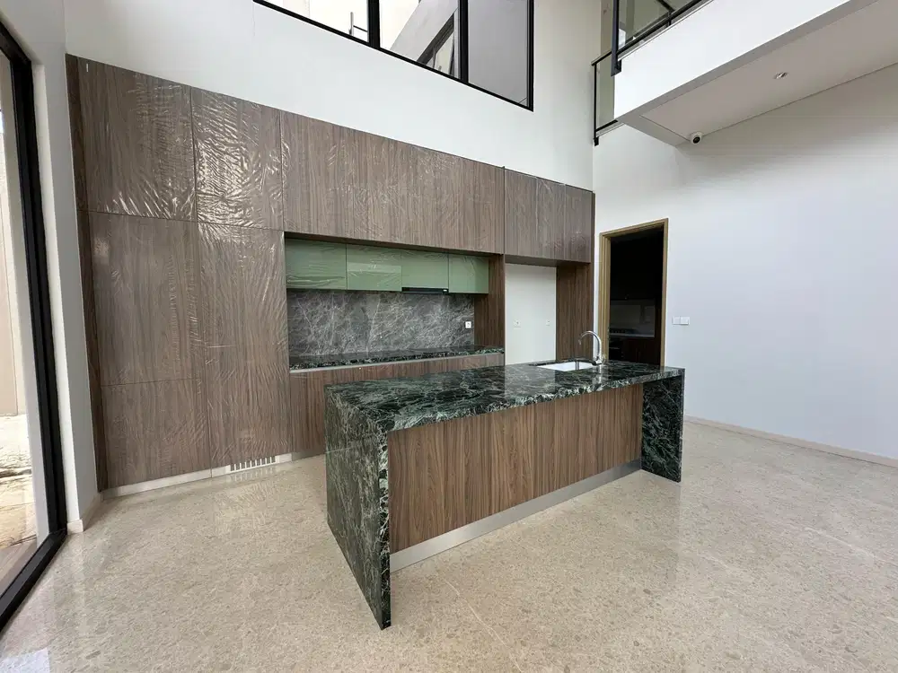 Rumah Mewah 4 lantai dengan Lift di BSD Navapark