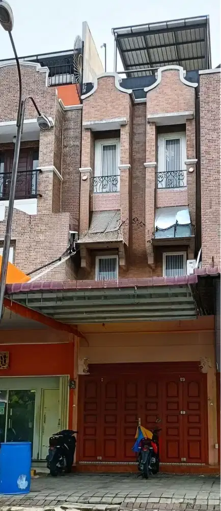 Ruko Merci Mewah Strategis Cocok Untuk Usaha Maupun Hunian