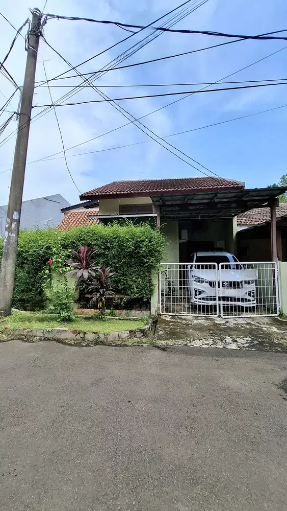 Rumah Dijual Cepat di Villa Bintaro Indah, Lingkungan Aman dan Nyaman