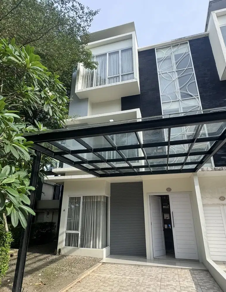 Dijual perumahan decasavilla fully furnish jl ringroad asrama