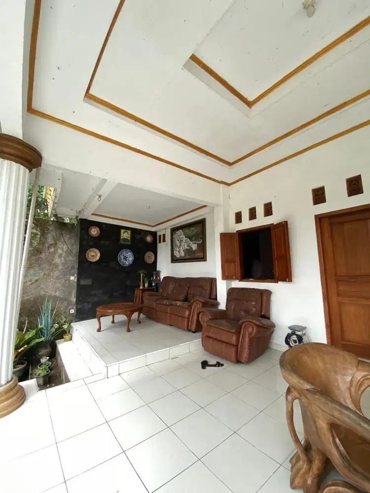 RUMAH HALAMAN LUAS MURAH DI DAERAH PURWOBINANGUN PAKEM SLEMAN YOGYA