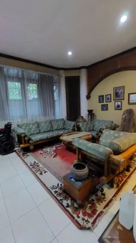 Rumah Bagus Siap Hunj Di Dalam Komplek Taman Meruya Ilir Harga Menarik