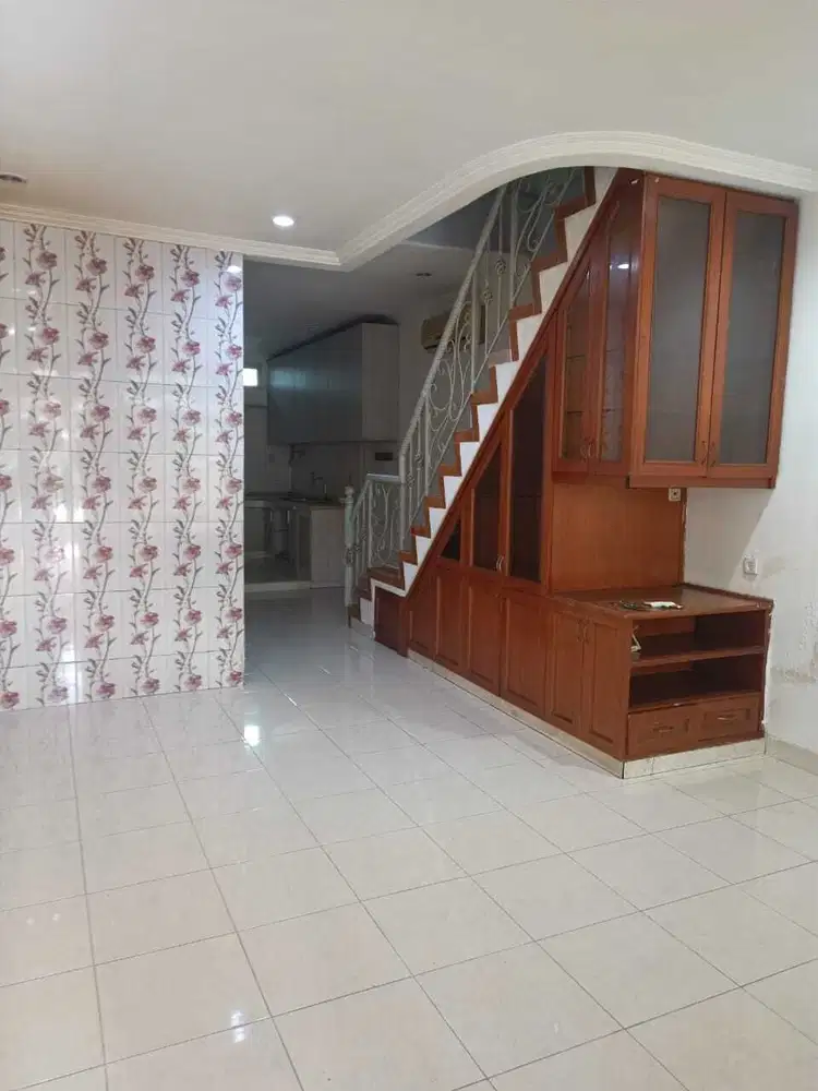 Dijual Rumah Kalideres Permai Siap Huni di Jakarta barat