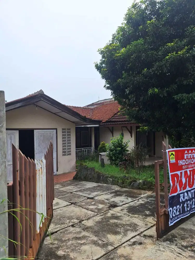 DIJUAL CEPAT RUMAH NEMPEL JL TAJUR