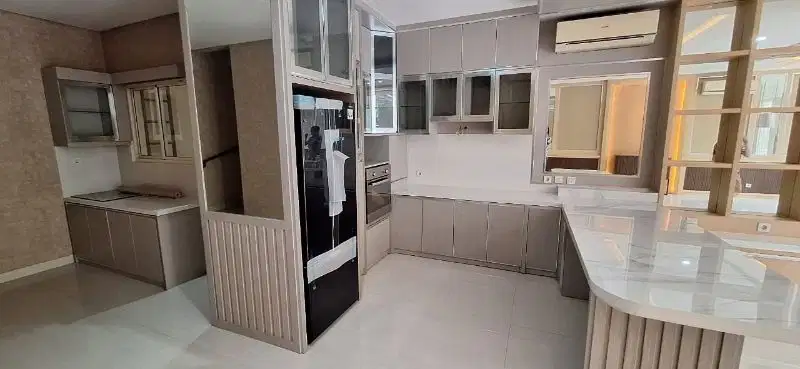 Sewa rumah pik cluster long beach
