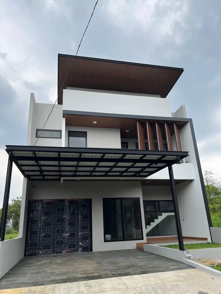 Rumah Lippo Cikarang Taman Simprug Siap Huni Mewah Modern Nyaman Asri