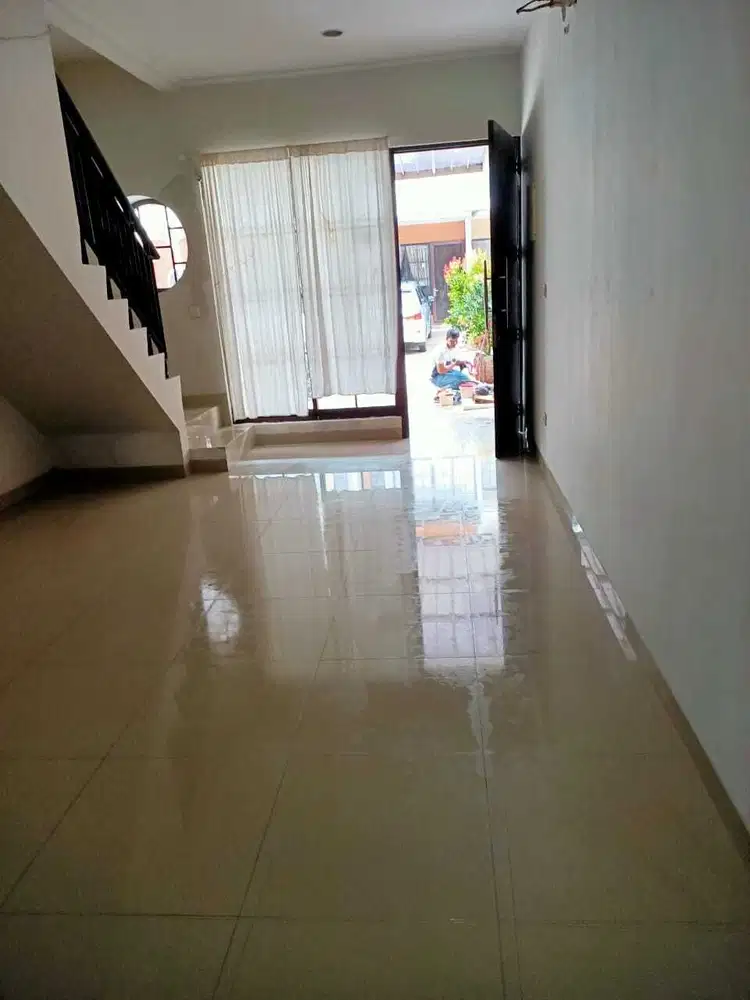 P Fl Disewakan Cepat Termurah Rumah 4x12 East Asia Green Lake City