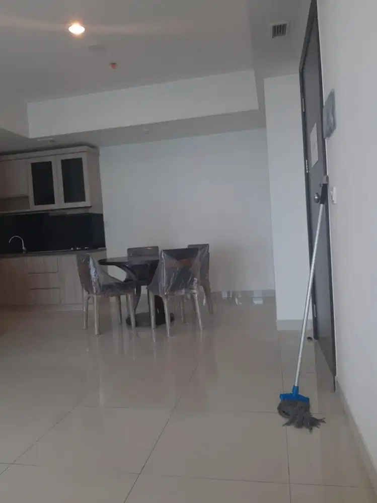 Dijual Apartemen Kensington Royal Suite Kelapa Gading