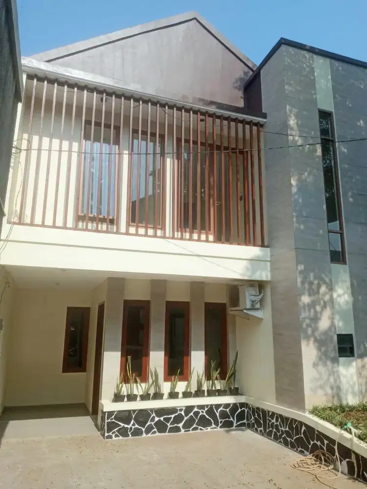 Rumah Bagus Siap Huni  Dalam Cluster Di Jagakarsa Jaksel