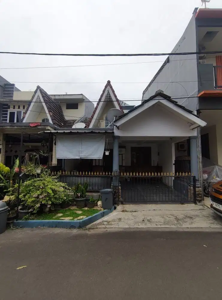 Rumah Di Taman Victoria Sentul City Dekat Mall AEON