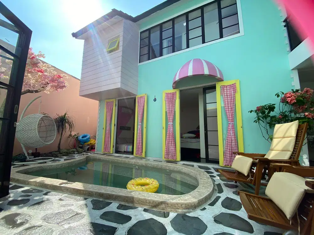 Dijual Rumah Cantik Fully Furnished Ada Kolam Renang Di Kedunghalang