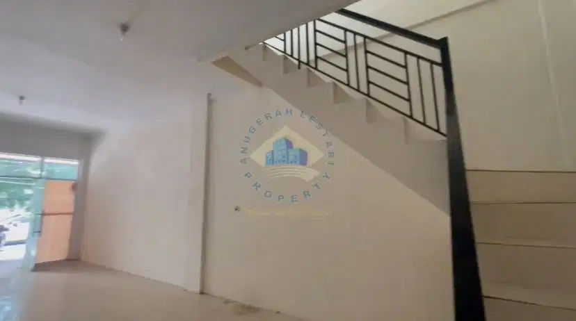 Disewakan Ruko Strategis di perumahan permai dekat tol Legok Tangerang