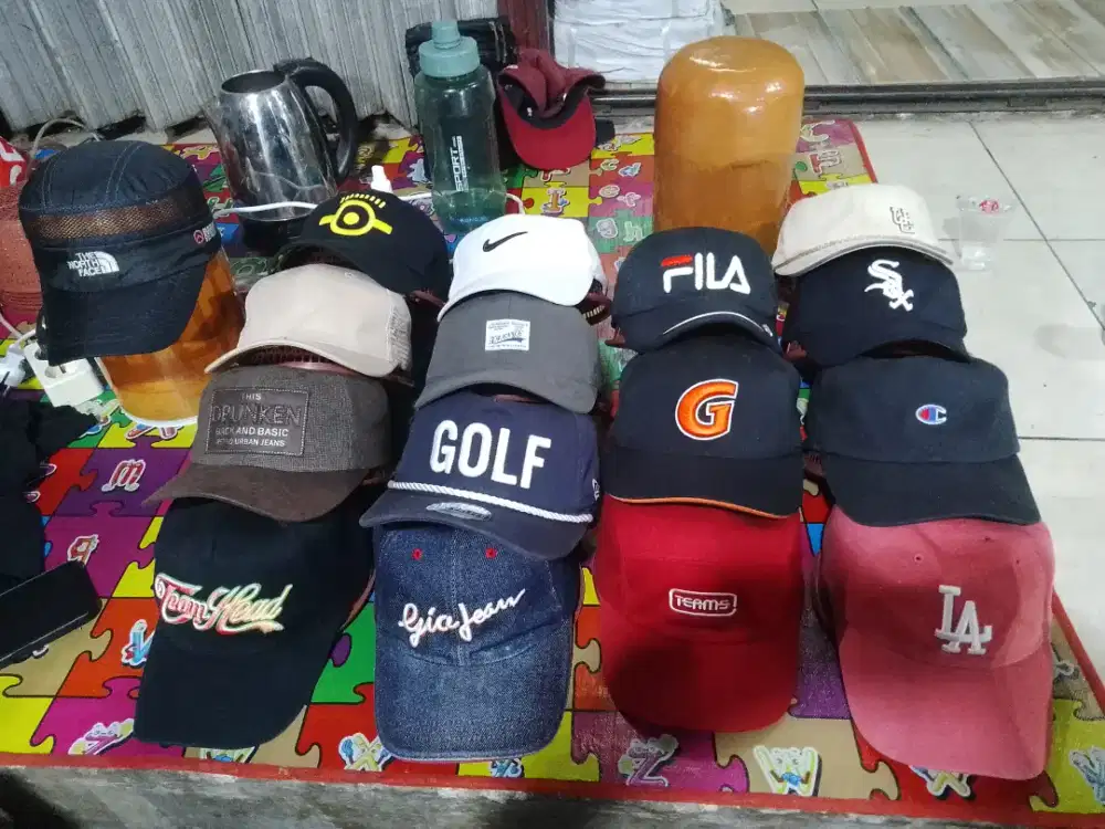 Topi Thrift Brand di Semanan kalideres Poris
