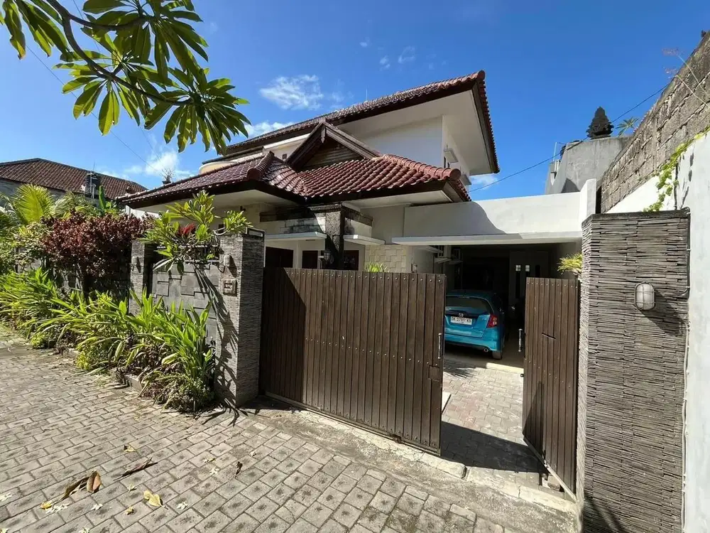 RUMAH MINIMALIS 2 LANTAI LOKASI TUKAD BADUNG RENON DENPASAR (NEGO)