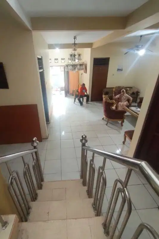 Rumah Pejaten Pasar minggu jaksel jln 2 mbl hrg 1,8m Net