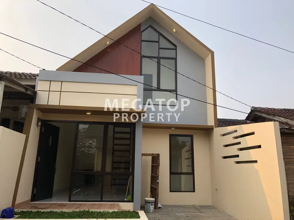 Rumah Gress New Ada 1 Lantai Mezzanine di Metro Serpong Siap Huni