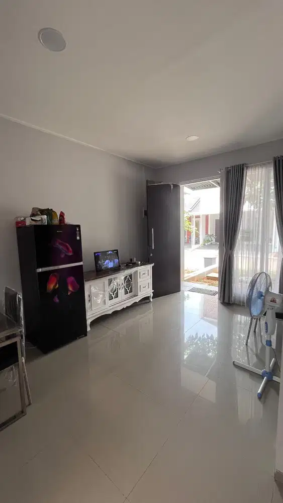 Rumah Siap Huni Strategis Dekat Fasum dan Stasiun di Jurang Mangu