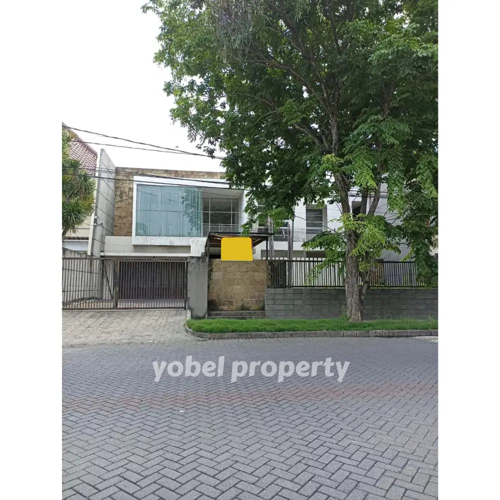 RUMAH MEWAH RAYA BOULEVARD ARAYA I GALAXY BUMI PERMAI SURABAYA