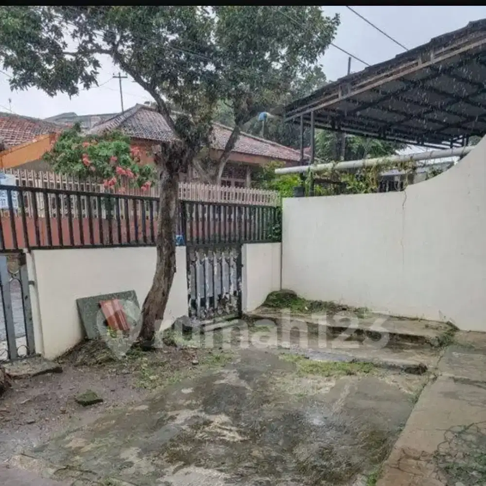 Rumah lama renov minor bebas banjir dekat tol bintato tangsrl