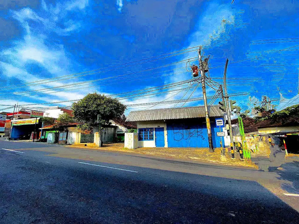Rumah plus gudang lokasi strategis pinggir jalan raya mojosongo Solo