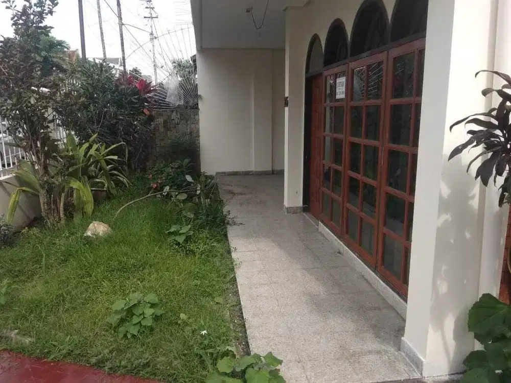 Rumah terawat area sejahtra sukajadi