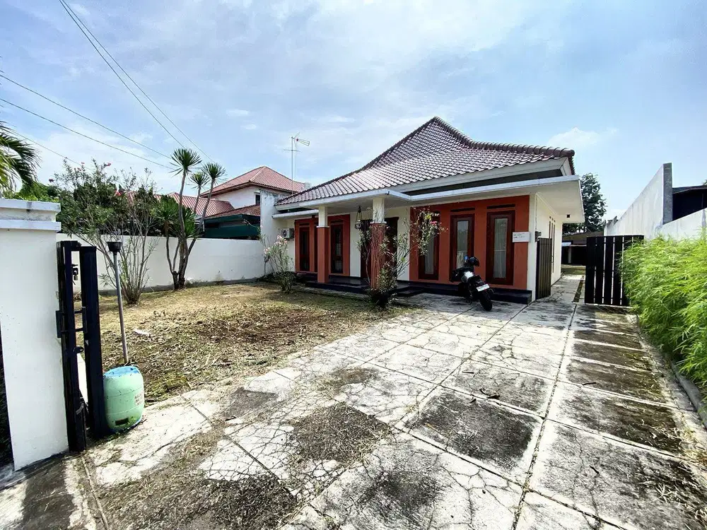 Rumah Bagus 743m² Hitung Tanah Saja Tengah Kota Solo