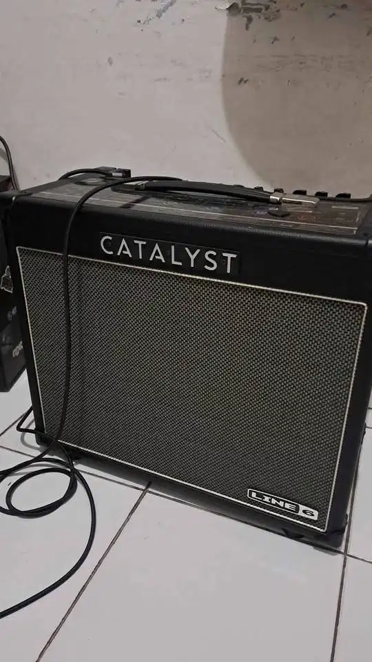 Line 6 Catalyst CX-60 Ampli Gitar