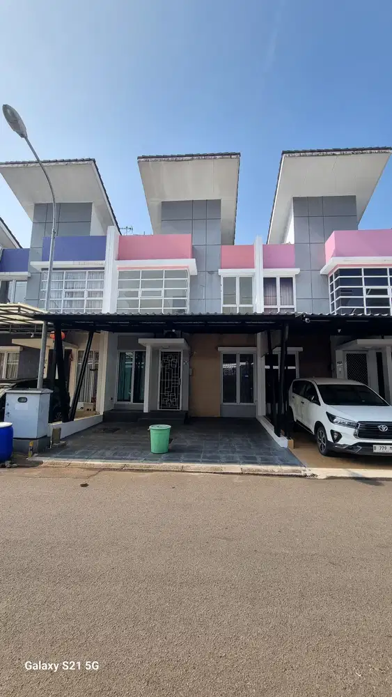 Rumah Disewakan Strategis Siap Huni di Cluster Bohemia Gading Serpong