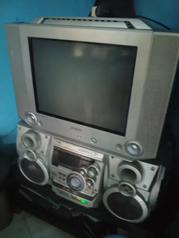 Tv tabung merk samsung