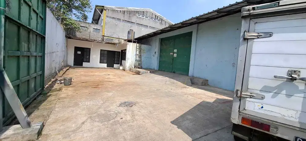 Disewakan Gudang Bagus Strategis Pusat Kota Jln. Caringin Bandung