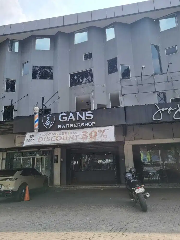 RUKO DI LANTAI 2 STRATEGIS CBD PALEM SEMI KARAWACI TANGERANG (EL)