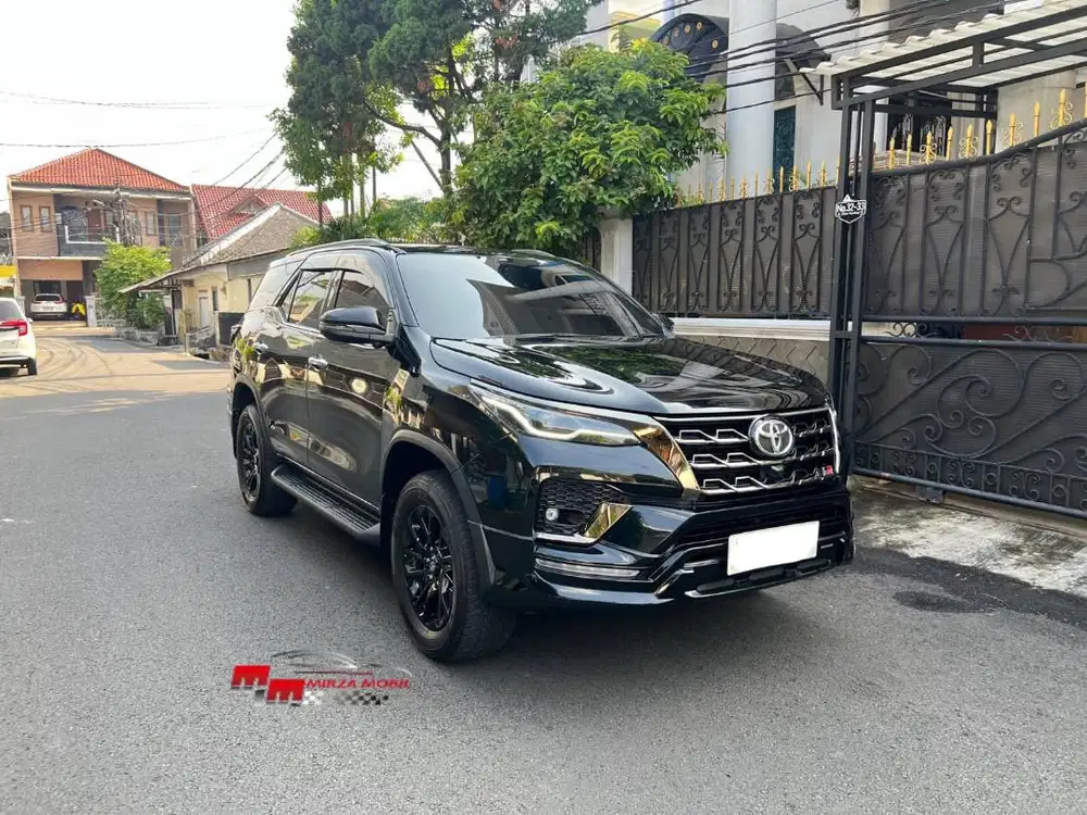 Toyota New Fortuner 2.8 VRZ GR Sport-AT 2023