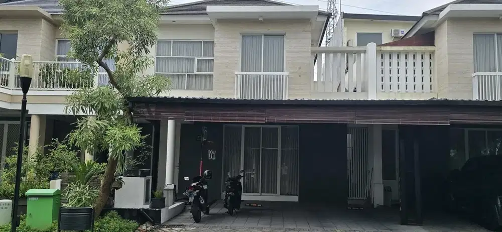 Jual Rumah Murah Strategis  Siap Huni SBY Barat Royal Residence