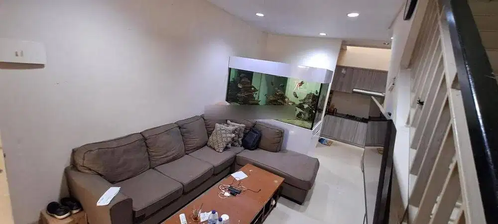 Dijual Rumah 2 Lantai SHM Layar Permai Pik Full Furnished