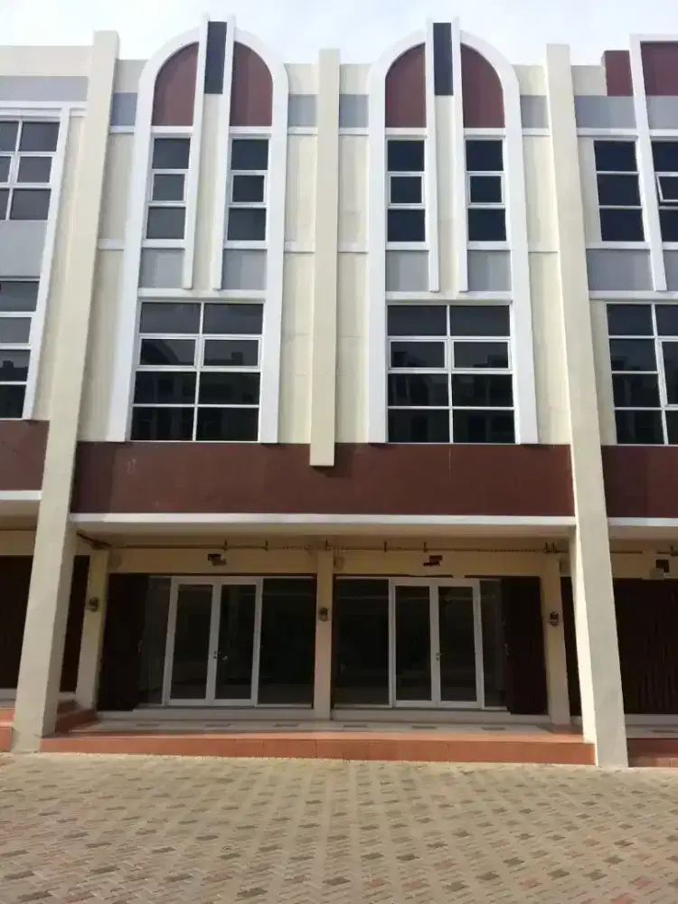 RUKO GANDENG DI CIBINONG CITY CENTER