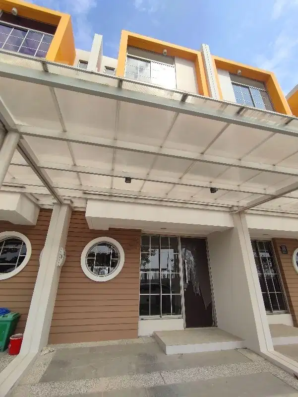 Dijual Murah Rumah 3 Lantai Pantai Indah Kapuk 2 Cluster Bagus