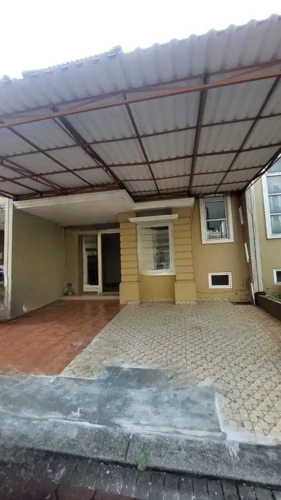 Rumah 4 Kamar di Samara Village Gading Serpong Strategis