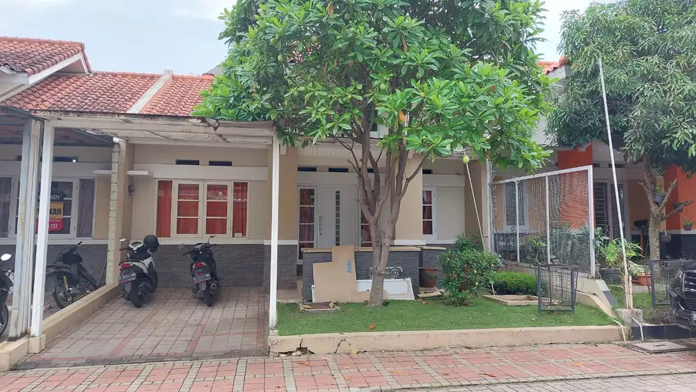 Rumah Bagus Kota Baru Parahyangan