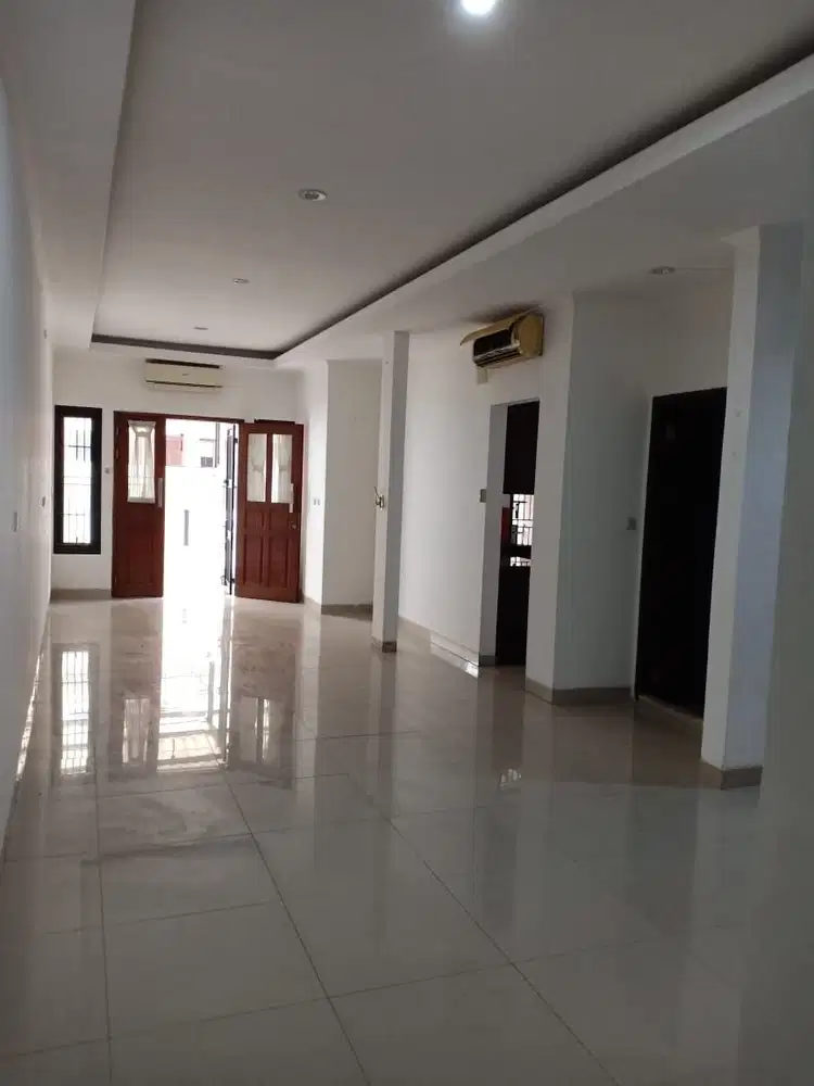 RUMAH GREENVILLE 6x15 SHM 3LT DALAM KOMPLEK