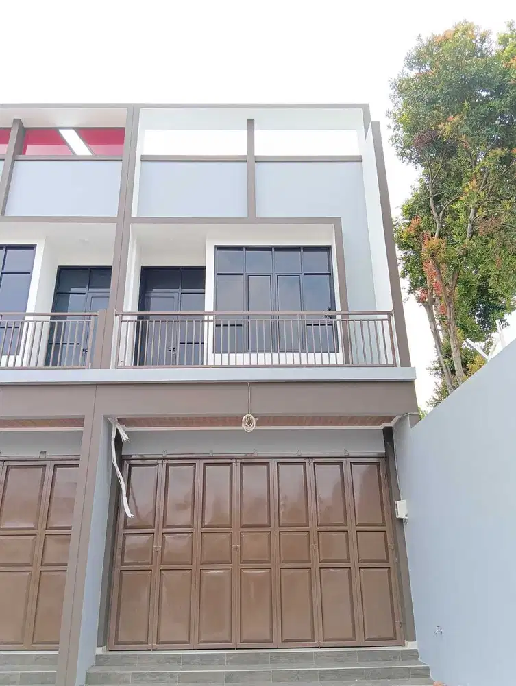 Ruko Siap Huni Samping Jl.Raya dekat Tol Jatiasih