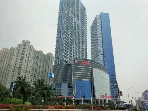 For Sale Nice Unit Neo Soho Apartment For Private Office or Residence