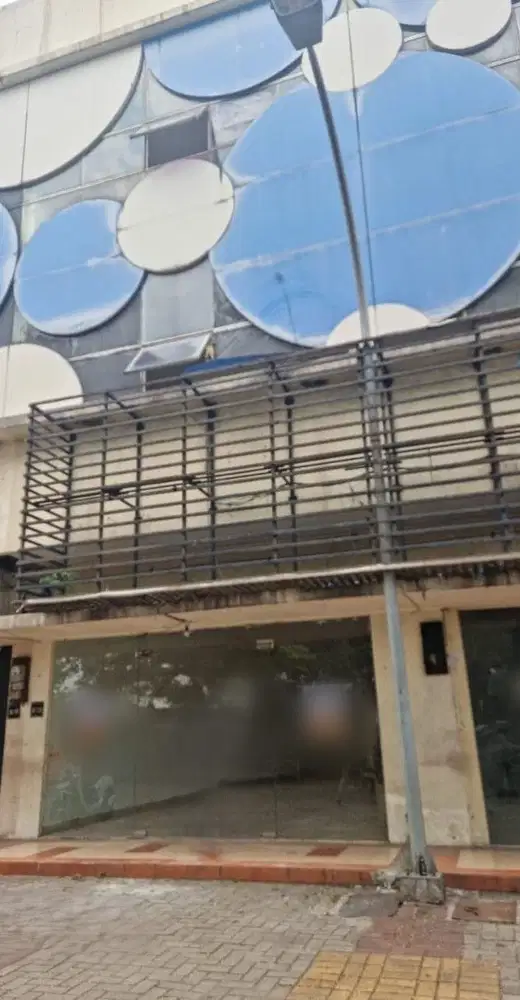 Jual / Sewa Ruko Strategis di Gading Serpong, Siap Pakai Usaha, SHM