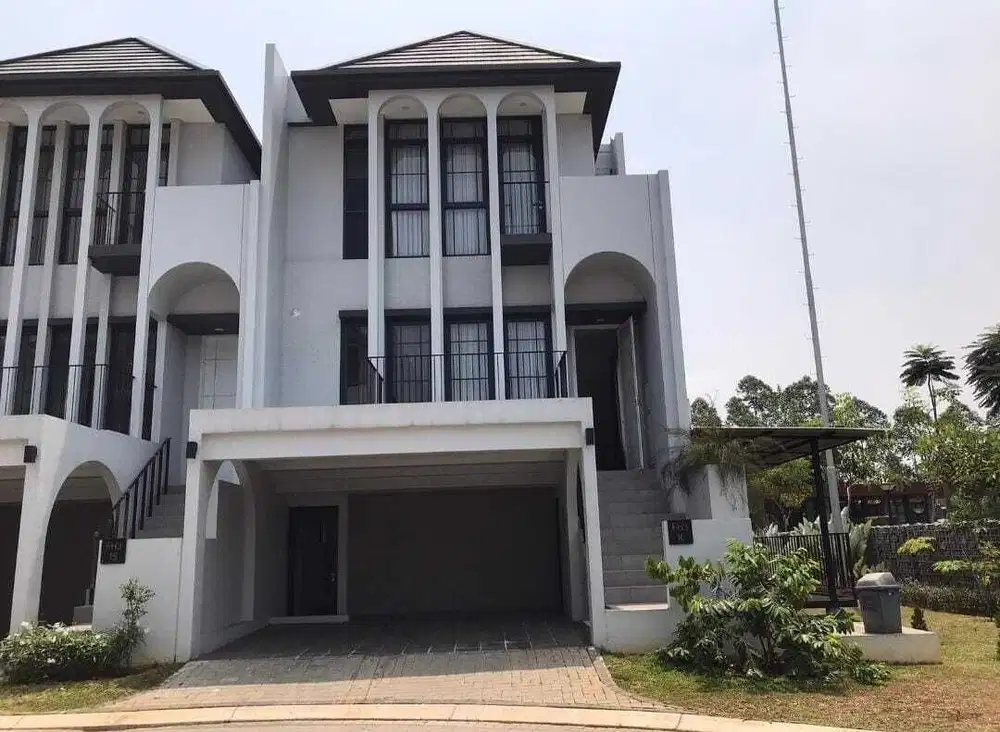 DIJUAL RUMAH BARU HOEK GREENWICH PARK  BSD City Cluster Aether