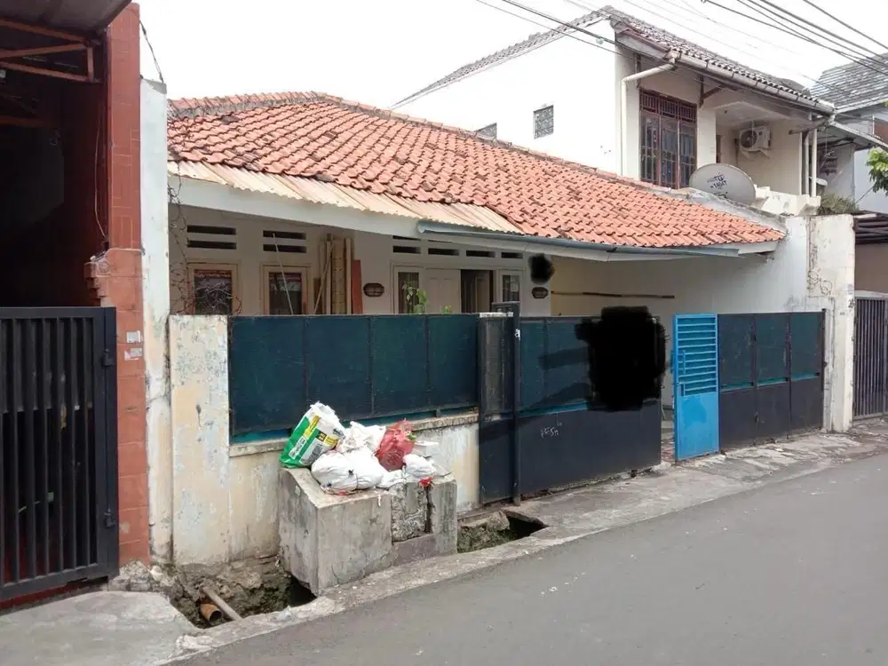 Di jual Rumah di Kebayoran Baru, Jakarta Selatan.