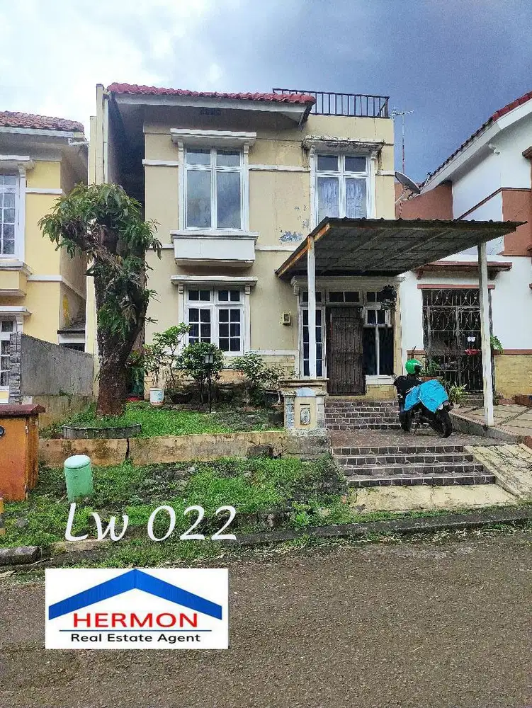 Legenda wisata Rumah 2 lantai Harga Terjangkau di cluster favorit