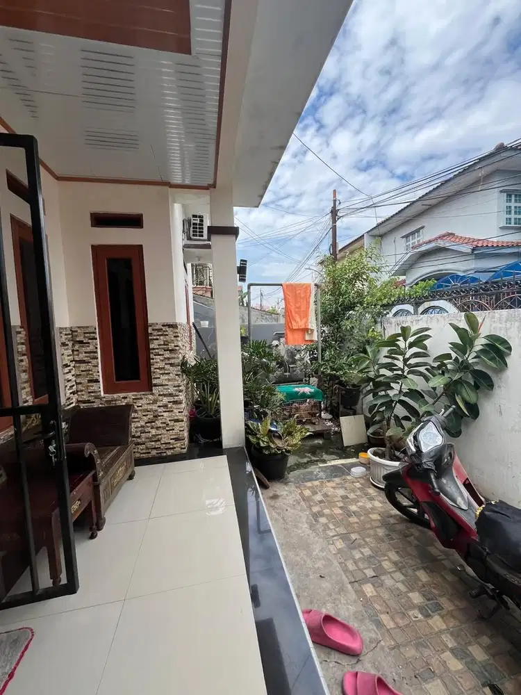 Rumah plus 4 pintu Kos-kosan SHM di Kayumas, Jakarta Timur