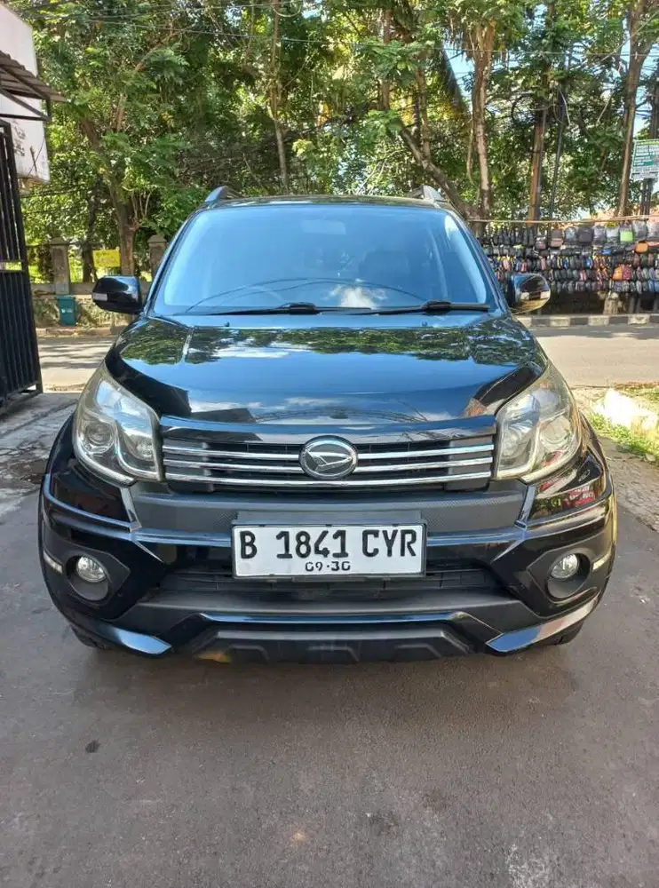 Terios R adventure 2016 manual hitam