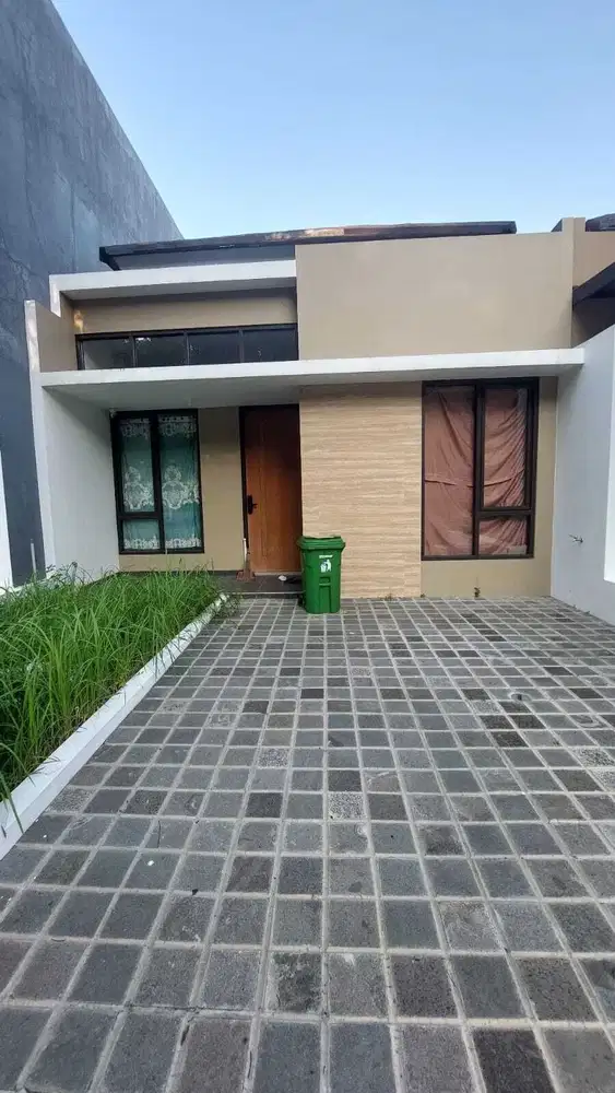 DIJUAL DIBAWAH HARGA PASAR RUMAH BAGUS DI PANDANARAN HILLS SEMARANG