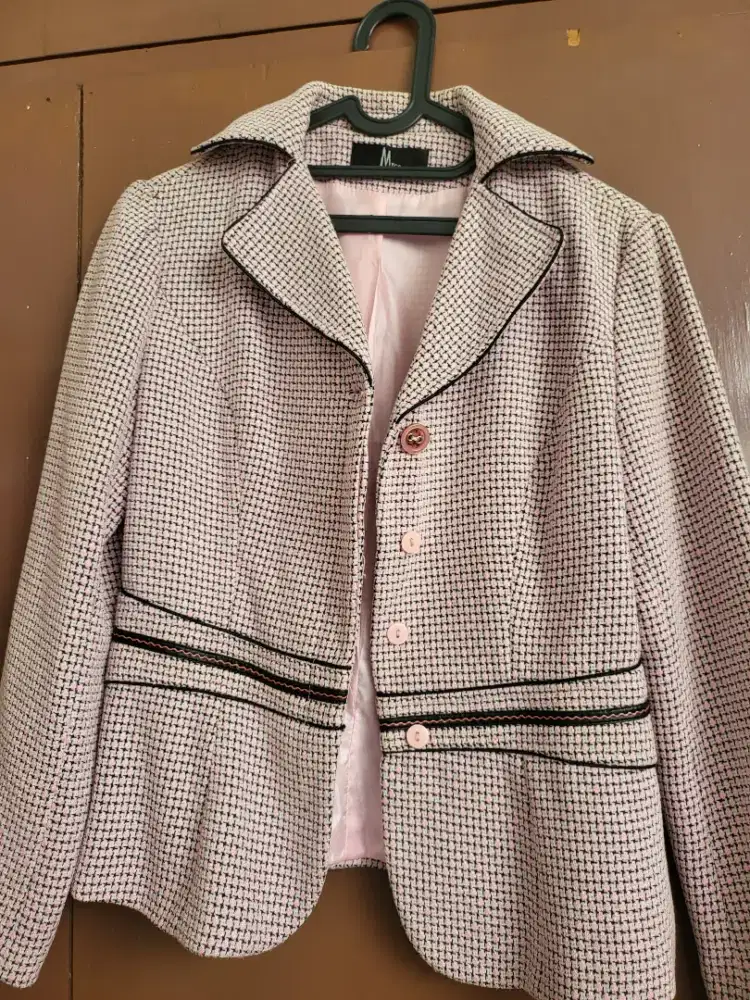 Jas wanita merk MISS